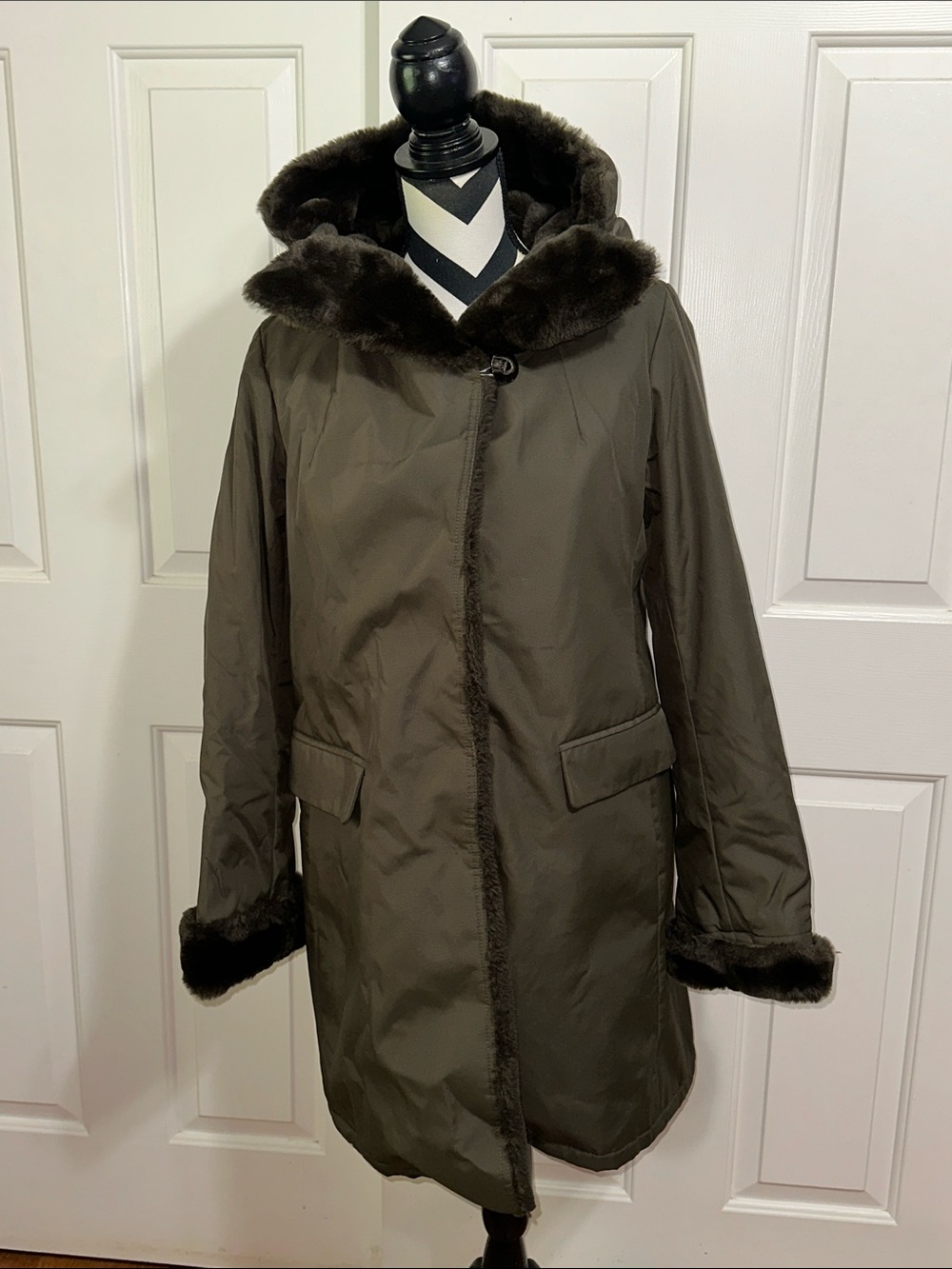 Jane Post Olive Hooded Thermolite Parka with Faux-Fur Trim